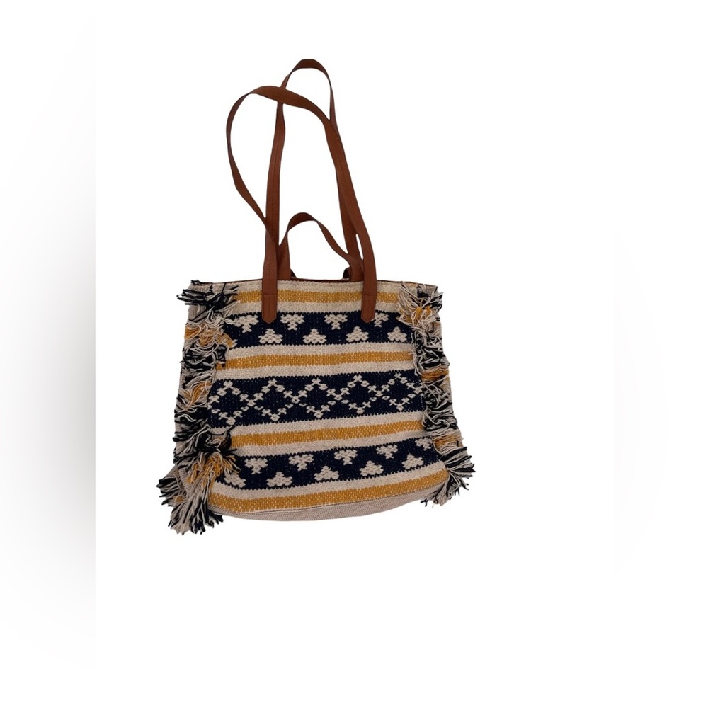 Universal Thread Woven Carpet Boho Southwestern W… - image 1